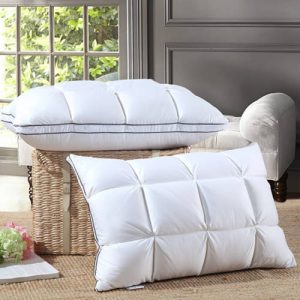 PERNĂ CASETATĂ – PUF GÂSCĂ 50x70