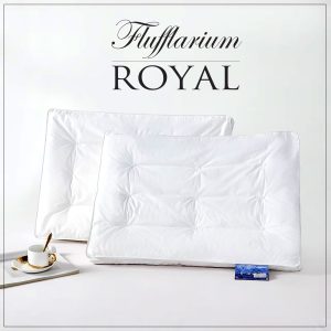 PERNĂ PUF GÂSCĂ „FLUFFLARIUM ROYAL”