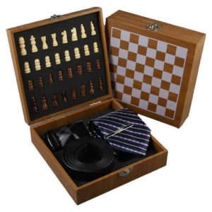 Set cadou pentru barbati cu joc Sah – Cravata curea