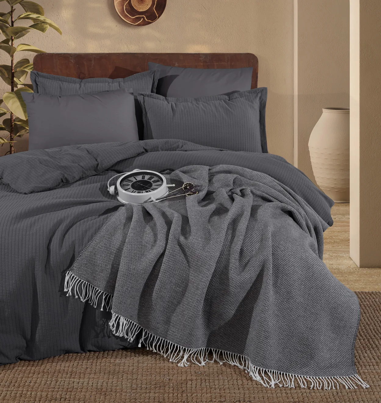Lenjerie de Pat Premium EVEYA V2 Clasy cu Pătură Decorativă – 100% Bumbac, 7 Piese